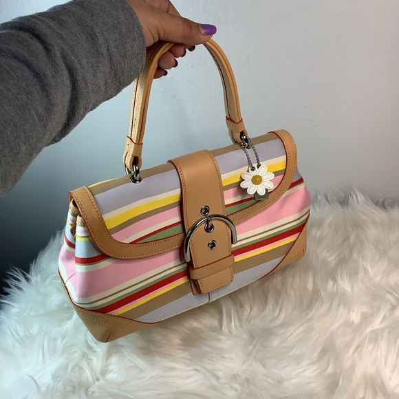🛍COACH Daisy handbag🌸 - Picture 12 of 13